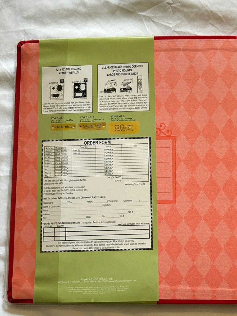 12 x 12 Deluxe Top Loading Red Scrapbook by Pioneer NEW